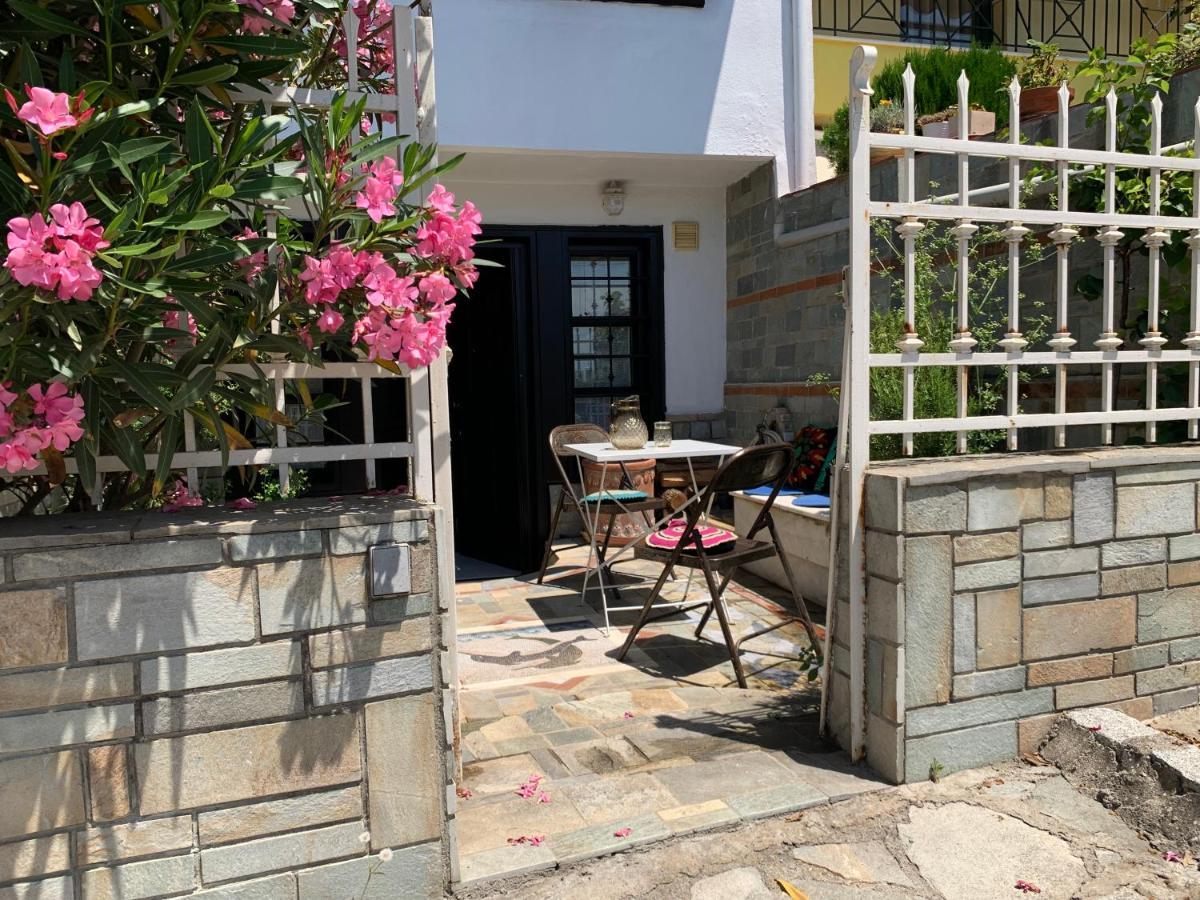 Gemuetliches Appartement In Ano Poli Thessaloníki Ngoại thất bức ảnh